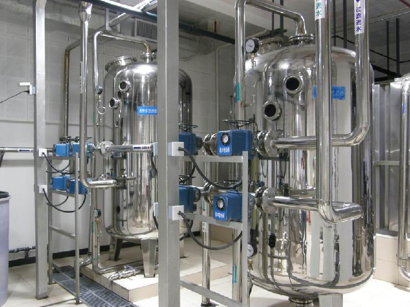 東博<a href='http://www.frandix.com.cn' target='_blank'>超<a href='http://www.frandix.com.cn' target='_blank'>純水設備</a></a>凈水器